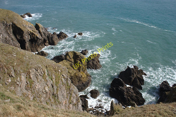 Photo 6"x4" The Rocks Below Bickerton\/SX8138 c2010