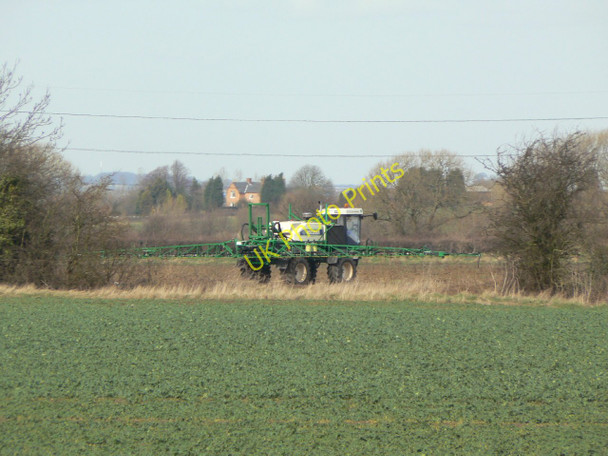 Photo 6"x4" Spreading wings Bradmore\/SK5831 c2010