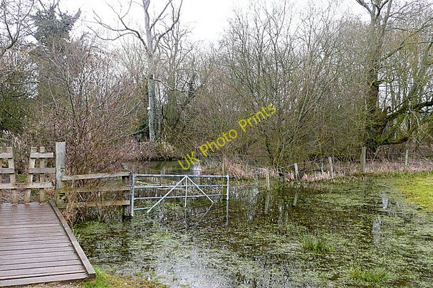 Photo 6"x4" Crossing the River Dever Wonston\/SU4739 c2010