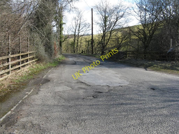 Photo 6"x4" The road to Kinneil Mills Linlithgow Bridge c2010