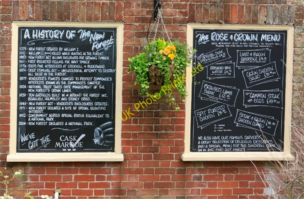 Photo 6"x4" Informative blackboards at Rose & Crown pub, Brockenhurst Balmerlawn c2006