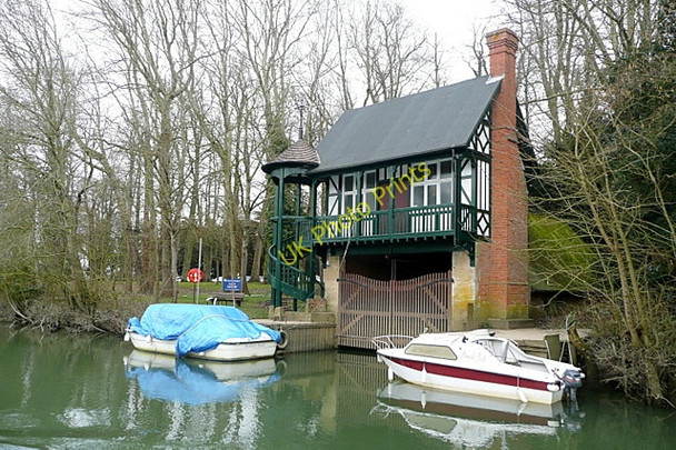 Photo 6"x4" Thames boathouse Wallingford c2010