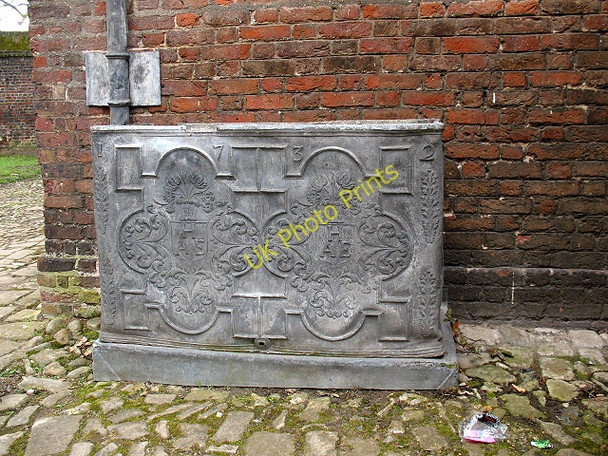 Photo 6"x4" Ham House: water tank Richmond\/TQ1874 c2010