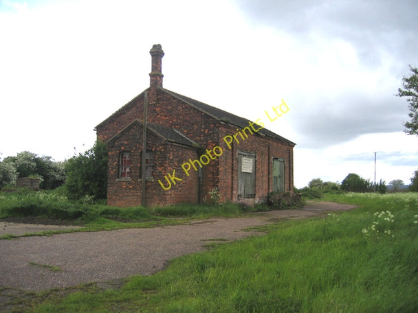 Photo 6"x4" Former railway building, Cowbit, Lincs Cowbit c2006