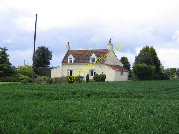 Photo 6"x4" Cottage on Broad Gate, Weston Hills, Lincs Cowbit c2006