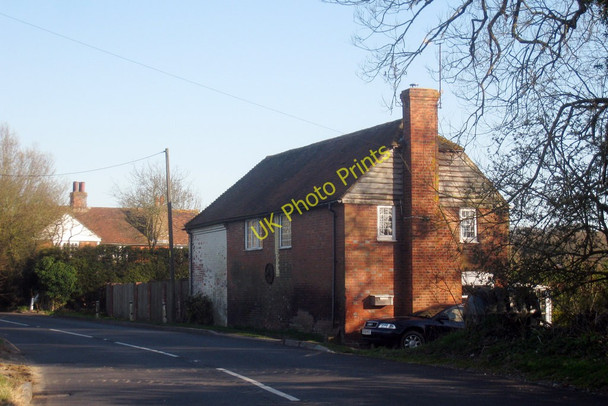 Photo 6"x4" Oast House on Whitebread Lane, Beckley, East Sussex Beckley\/TQ8523 c2010