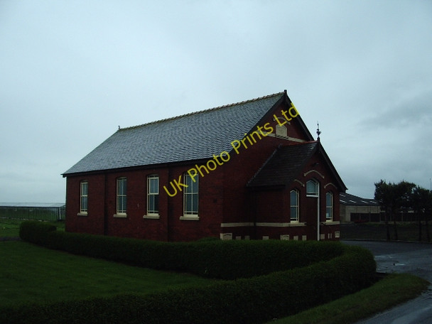 Photo 6"x4" Hesketh Moss Methodist Church Tarleton Moss c2006