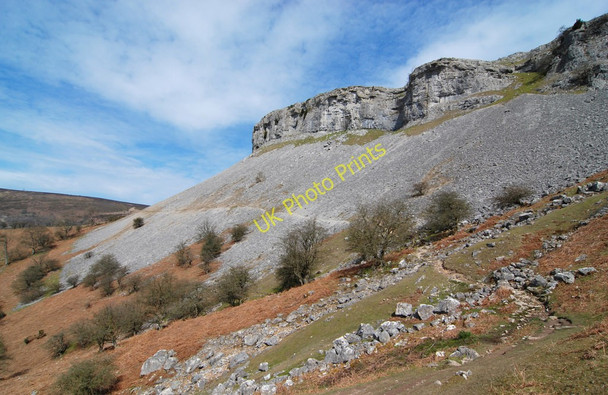 Photo 6"x4" Craig Arthur and the Offa's Dyke path Pentredwr c2010