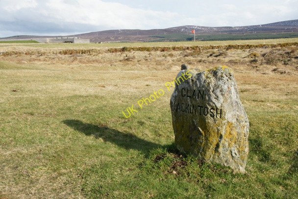 Photo 6"x4" Memorial stone, Culloden battlefield Leanach\/NH7544 c2010