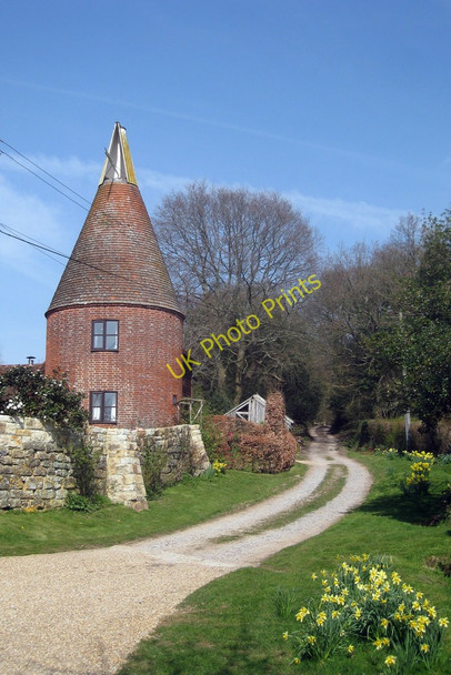 Photo 6"x4" Oast House at Great Hedges Farm, Mark Cross, East Sussex Heathfield\/TQ5630 c2010