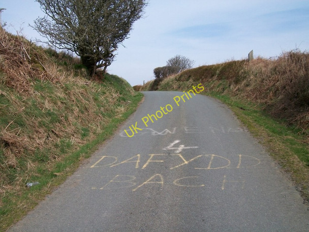 Photo 6"x4" Graffiti near Capel Sardis Llangybi\/SH4241 c2010