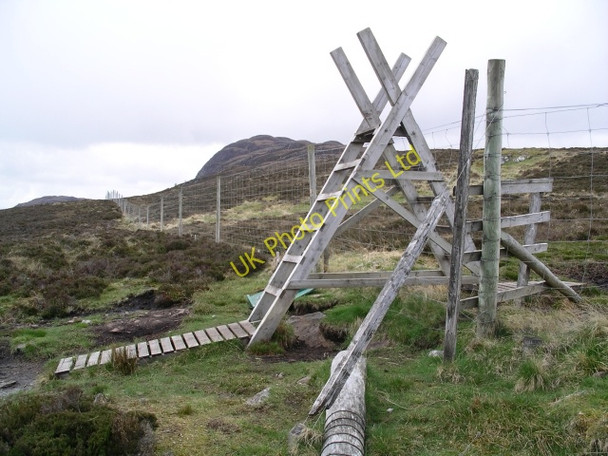Photo 6"x4" Stile, Meall Fuar-mhonaidh. Bunloit c2006