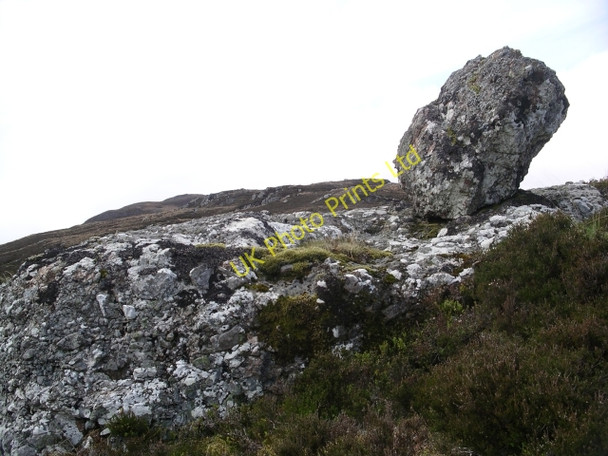 Photo 6"x4" Poised boulder, Meall Fuar-mhonaidh. Glas-bheinn Bheag c2006