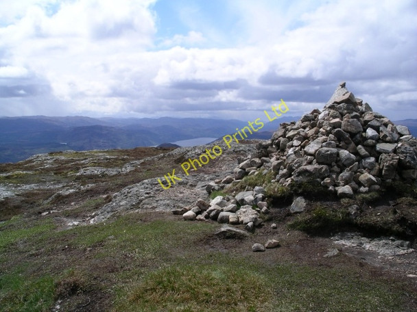 Photo 6"x4" Summit cairn, Meall Fuar-mhonaidh. Alltsigh c2006