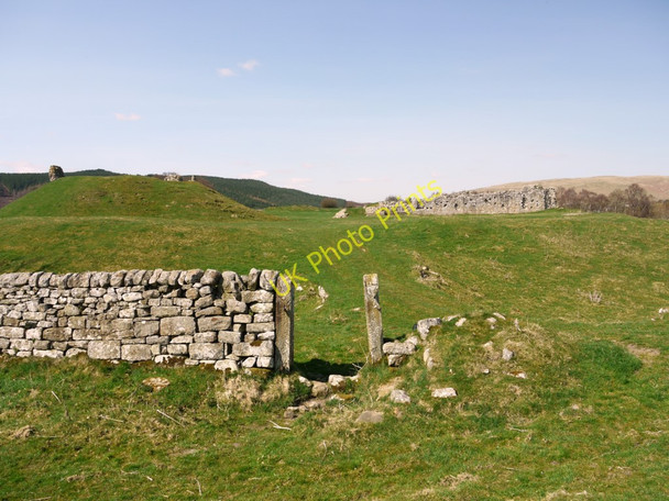 Photo 6"x4" Harbottle Castle from the east Harbottle c2010