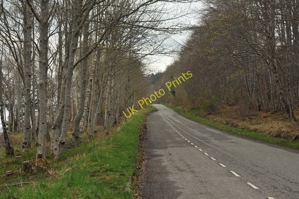 Photo 6"x4" Parking for the picnic site on the B852 Balchraggan\/NH5634 c2010