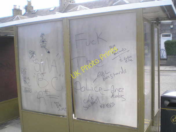 Photo 6"x4" Graffiti, Powis Terrace Aberdeen\/NJ9206 c2010