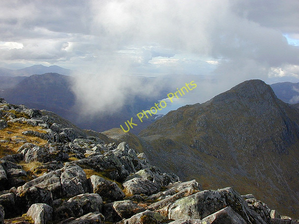 Photo 6"x4" View north west from Sg\u00c3\u00b9rr na Ciste Duibhe Coire Domhain\/NG9815 c2004