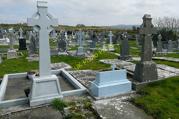 Photo 6"x4" Graveyard at Kilcorcoran Milltown Malbay c2010