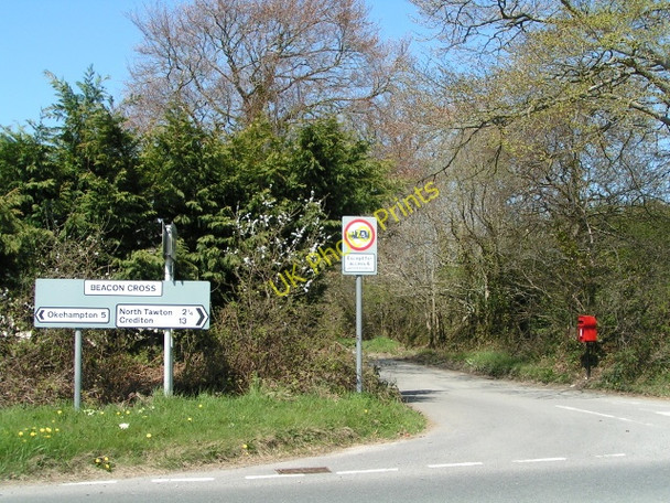 Photo 6"x4" Beacon Cross on a sunny day Rowden\/SX6498 c2010