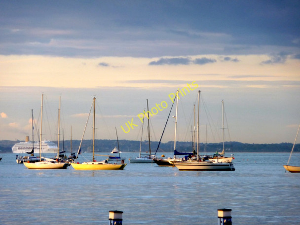 Photo 6"x4" Cowes Marina, Isle of Wight Cowes c2009