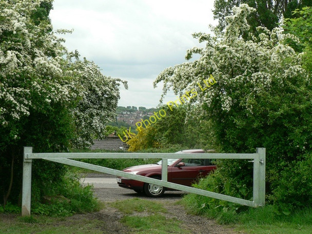 Photo 6"x4" Gate from the Rec to Wood Lane, Horsforth Horsforth c2006