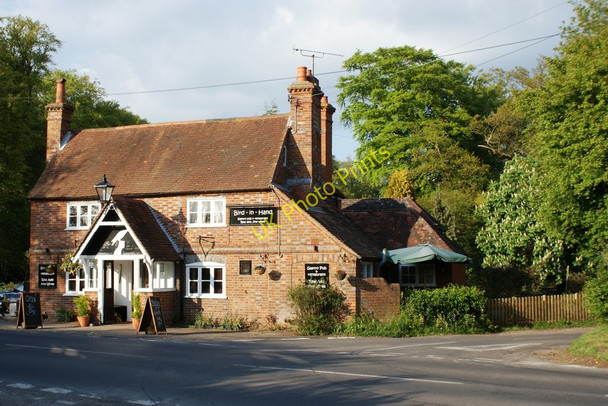 Photo 6"x4" The Bird In Hand, Sonning Common Chalkhouse Green c2010
