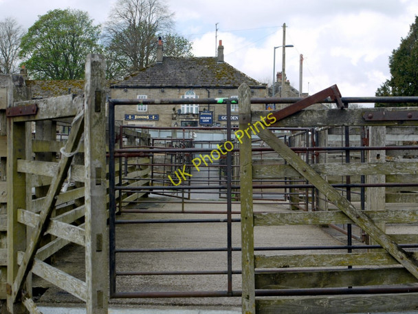 Photo 6"x4" Cattle Market, St John's Chapel Daddry Shield c2010