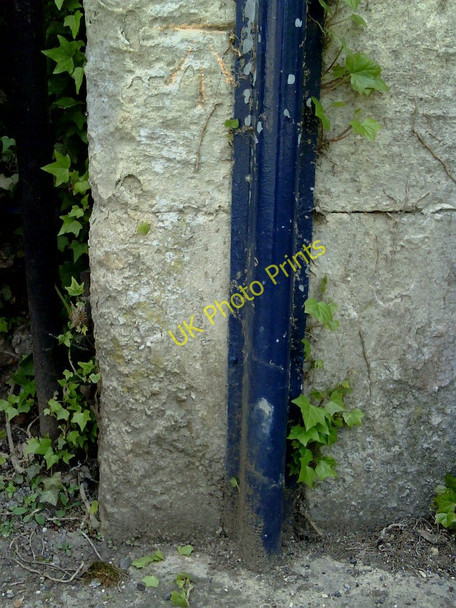 Photo 6"x4" Chippenham, National School benchmark Chippenham\/ST9173 c2010