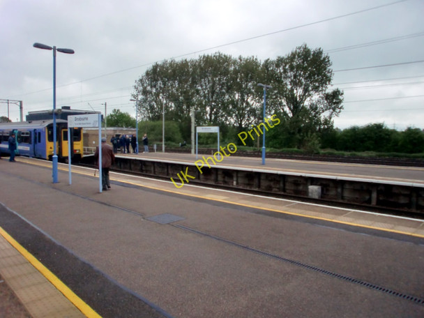 Photo 6"x4" Broxbourne Station, Hertfordshire Hoddesdon c2010