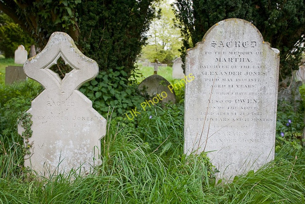 Photo 6"x4" Gravestones at Church of St Mary the Virgin, Bransgore Bransgore c2010