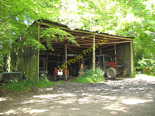 Photo 6"x4" Shelter for Tractors Buckmoorend c2006