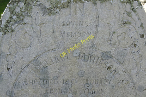 Photo 6"x4" Lichen-covered gravestone, Framgord Mailand c2010