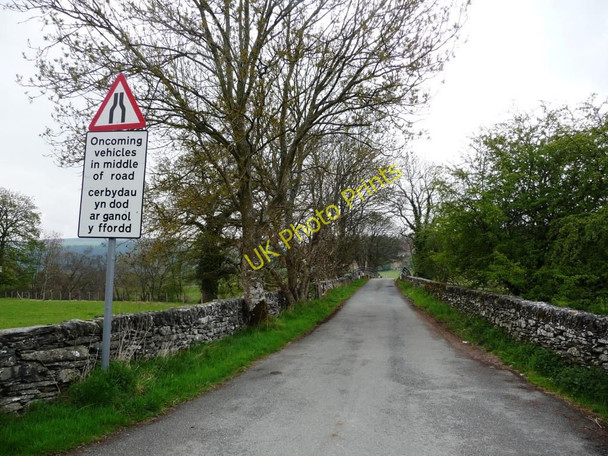 Photo 6"x4" The road over Pont Cilan Llandrillo c2010