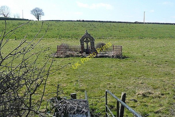 Photo 6"x4" Holy Well at Carrow Shannon c2010