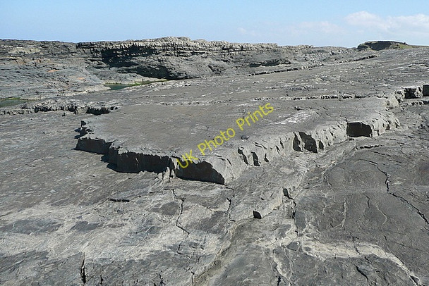 Photo 6"x4" Rock formations at Ross Kilbaha c2010