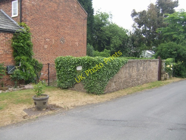 Photo 6"x4" Animal pound Barrow upon Trent c2010