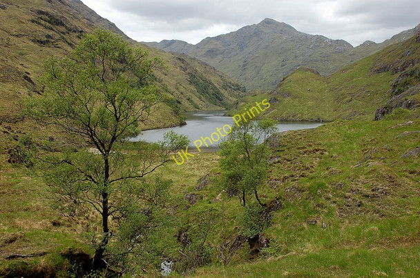 Photo 6"x4" Lochan nam Breac Lochan nam Breac\/NM9199 c2010