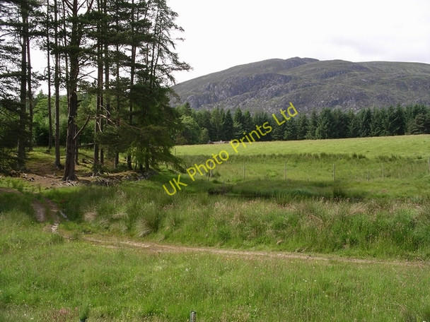 Photo 6"x4" Farmland, Strath an Eilich Balgowan\/NN6394 c2005