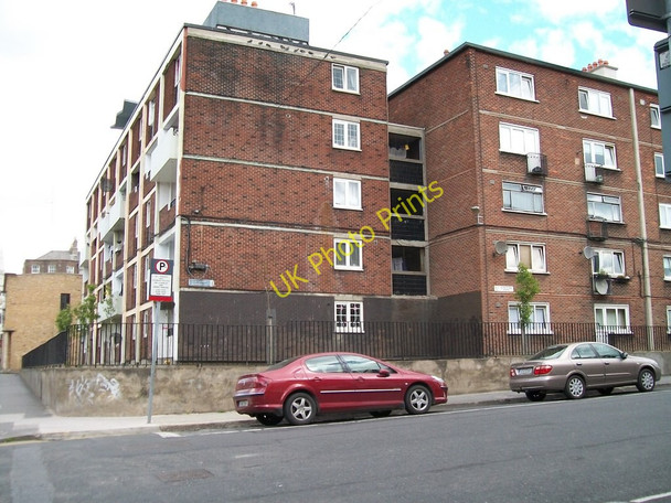 Photo 6"x4" The Hill Street Flats from Grenville Street Dublin\/O1534 c2010