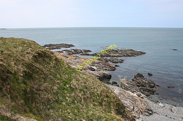 Photo 6"x4" Rocky Coast east of Hen Borth Llanfairynghornwy c2010