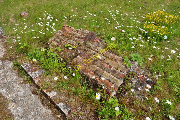 Photo 6"x4" Fallen Wall Herringfleet c2010