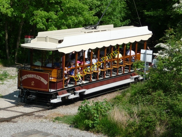 Photo 6"x4" Crich Tram at Terminus Crich c2010