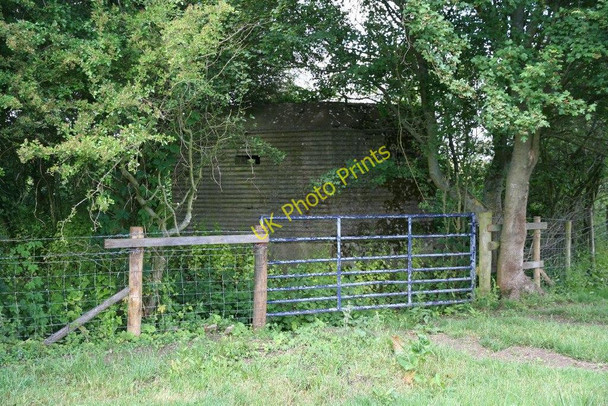 Photo 6"x4" Pillbox by the gate Newbridge\/SP4001 c2010