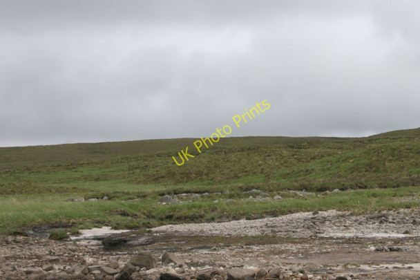 Photo 6"x4" An anonymous burn flows into Loch Shin Allt na Crionaiche Bige c2010