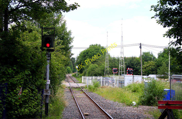 Photo 6"x4" London Road Level Crossing from the station Bicester c2010