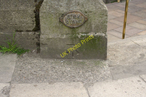 Photo 6"x4" Cut Bench Mark (close-up) Harrogate c2010