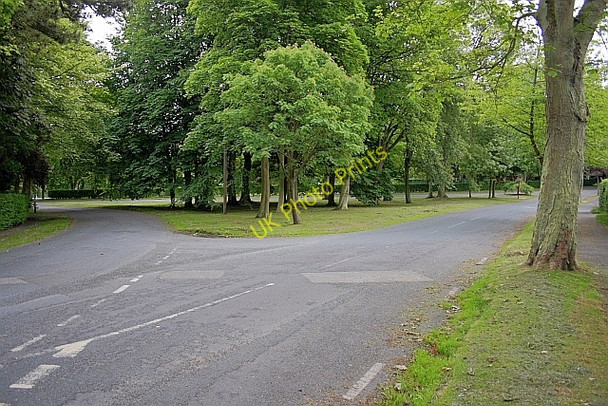 Photo 6"x4" Junction Weaponness Drive\/Weaponness Park Scarborough\/TA0388 c2010