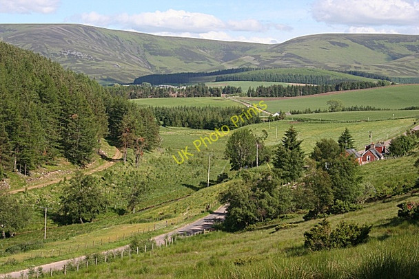 Photo 6"x4" Woodend and Crombie Water Clashnoir c2010