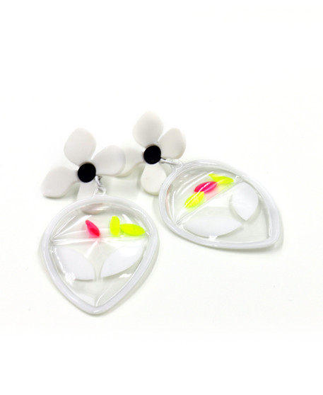 Galaxy Glow Air Pillow Earrings - The Extraterrestrial (002)